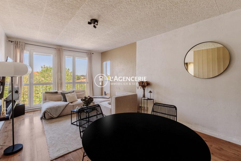 APPARTEMENT T3 LUMINEUX – QUARTIER ROSERAIE / AMOUROUX